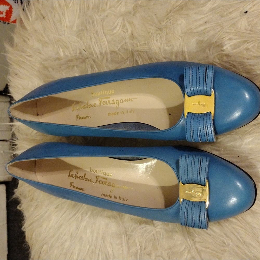 Shoes tell us about